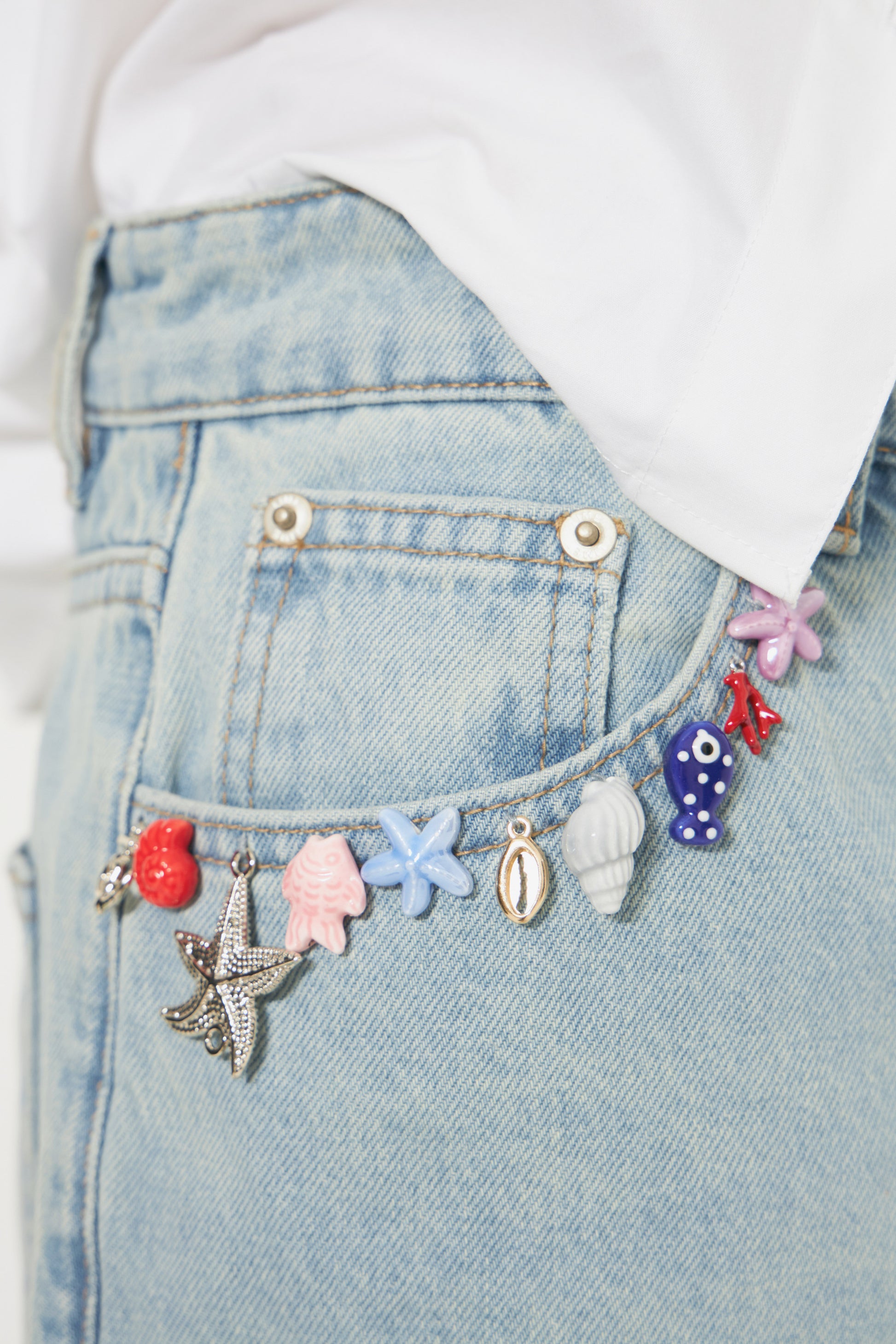 VINTAGE BLUE