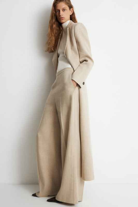 LIGHT BEIGE