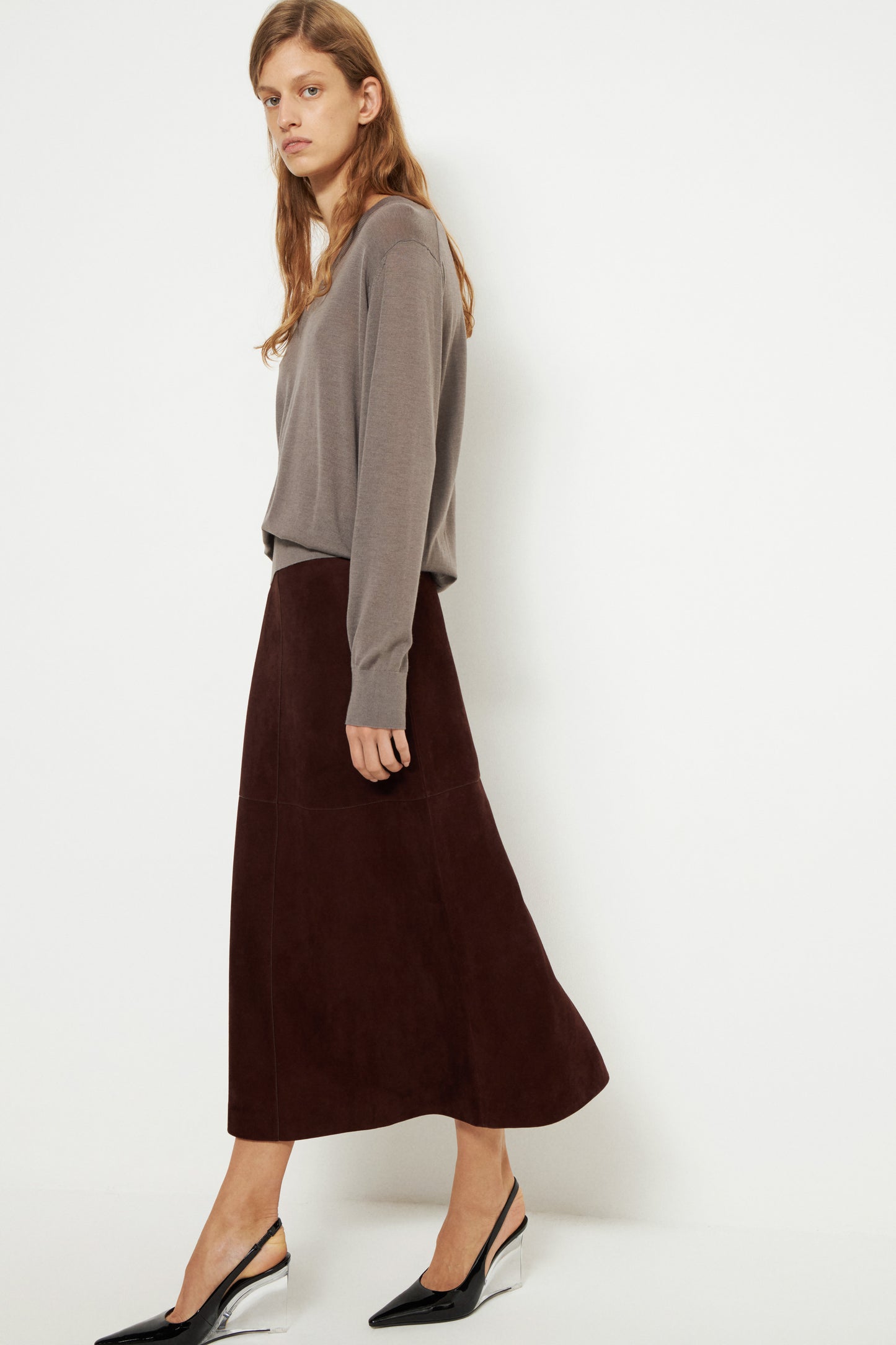 DARK GREY