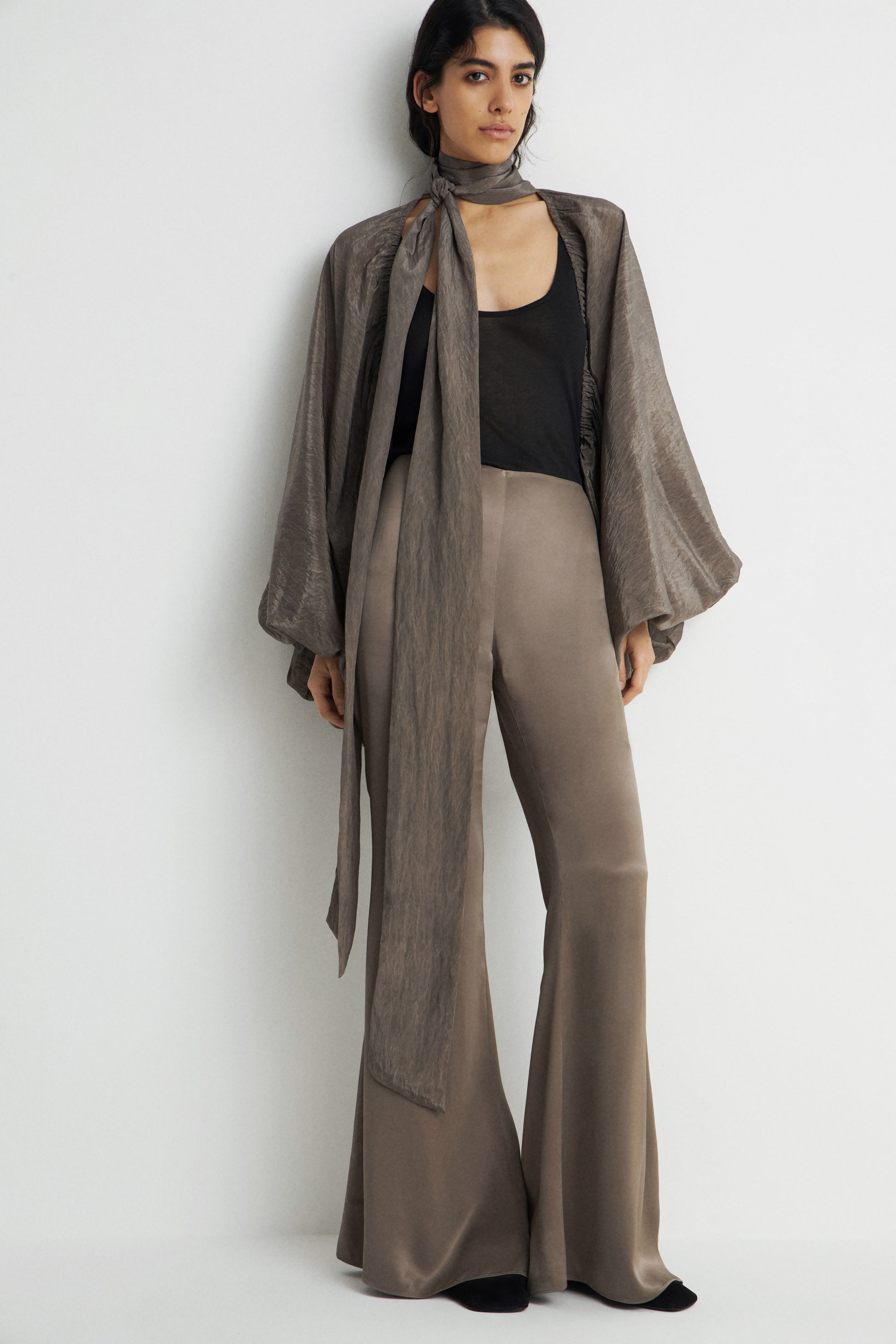 GRAY BROWN