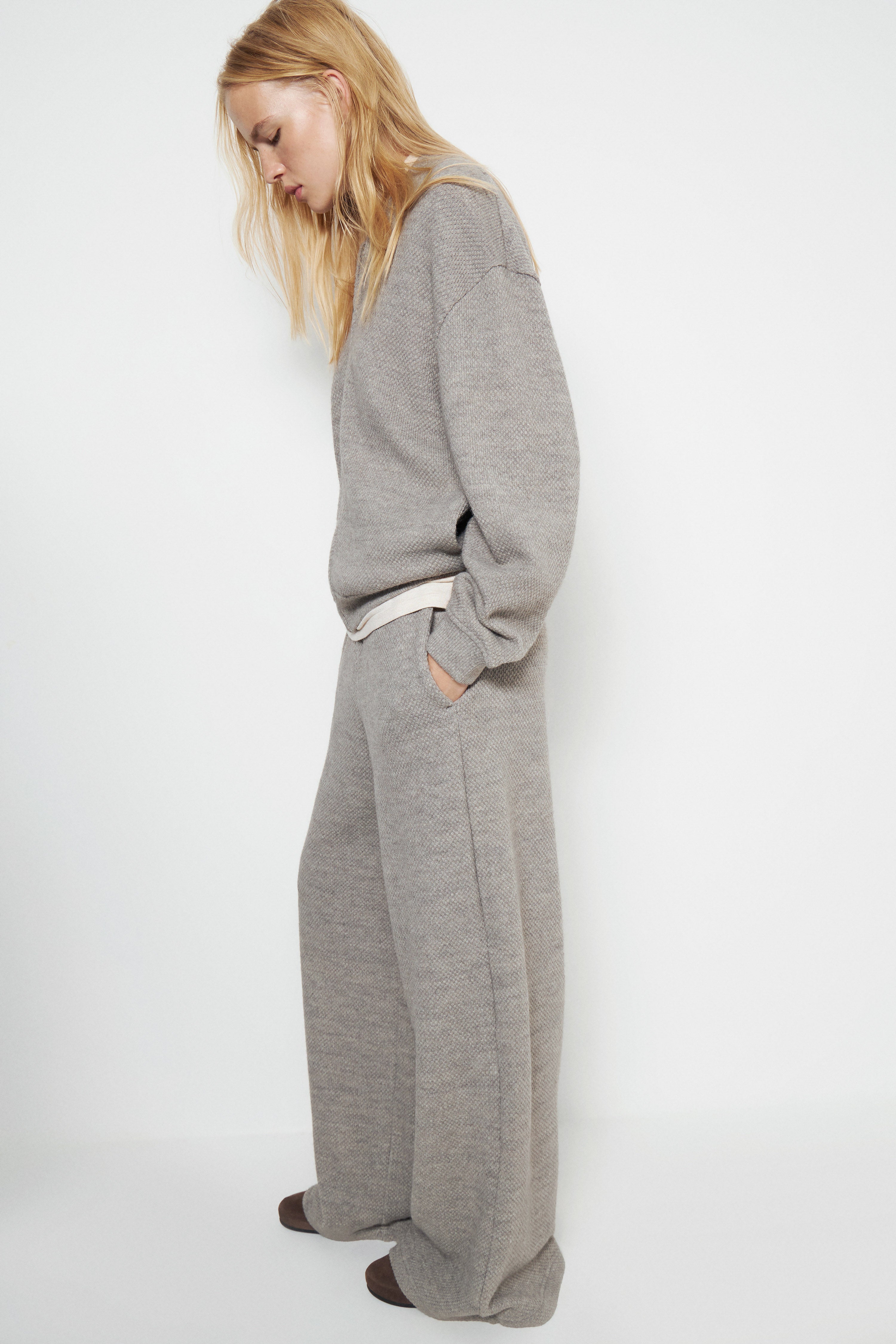 LIGHT GREY MELANGE