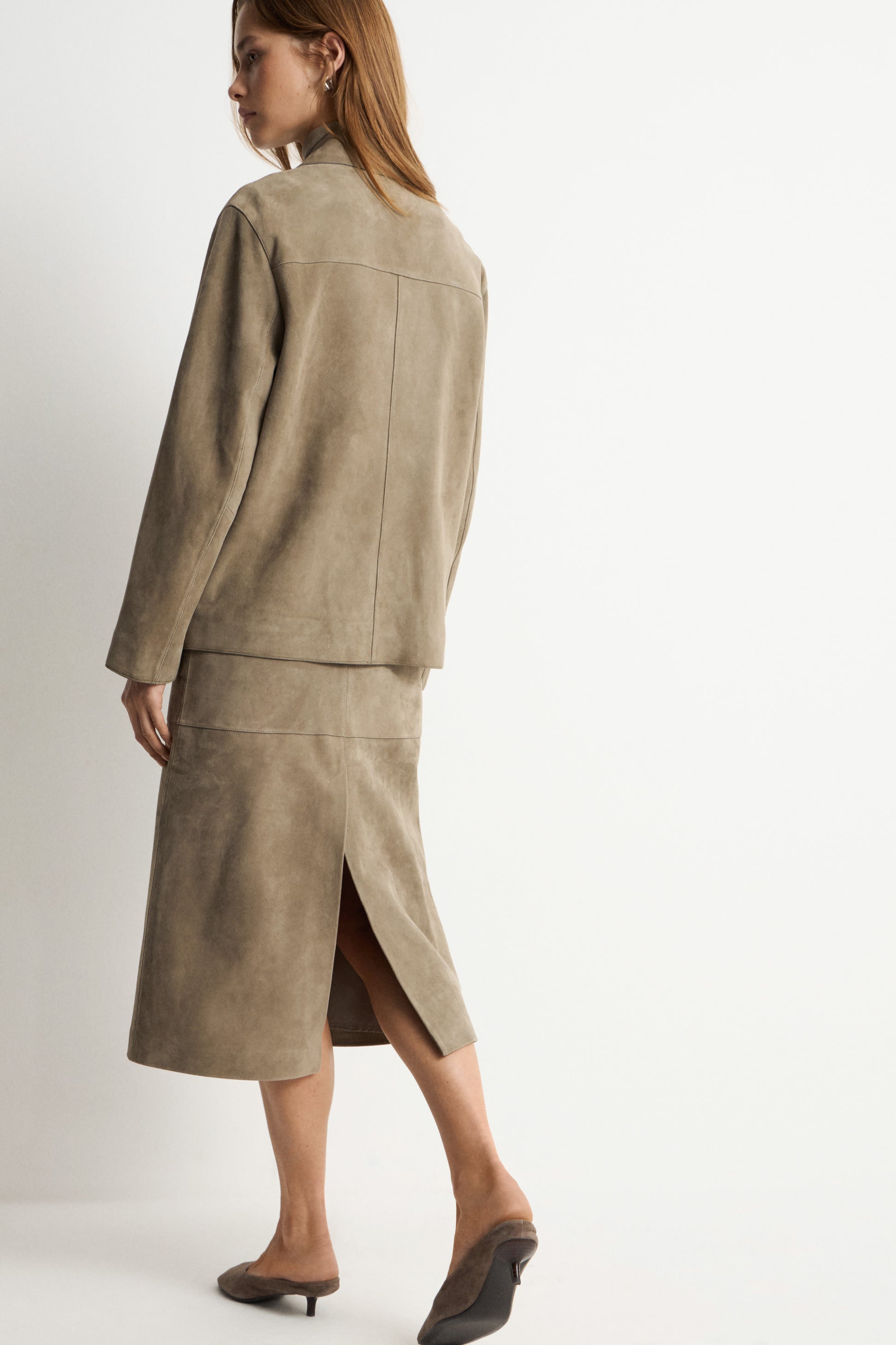 LIGHT KHAKI