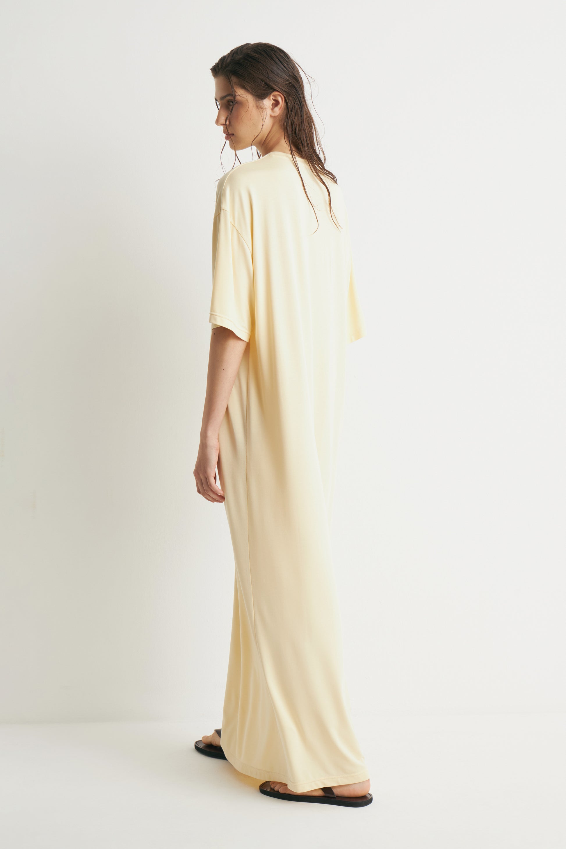 LEMON YELLOW